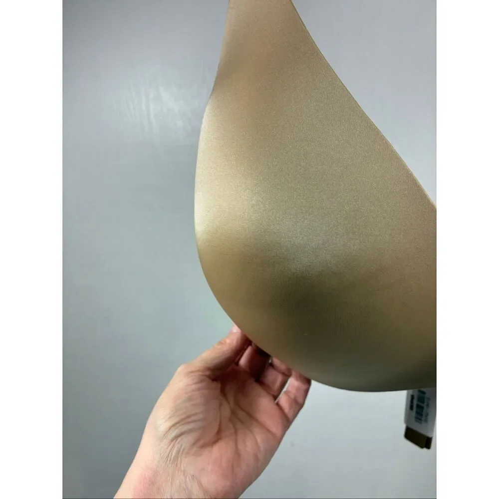 SKIMS NWT Wireless Super Push Up Bra in Sand Size 34H - Picture 3 of 10